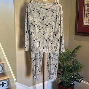 Gray Cat Themed  Lounge Set Size M